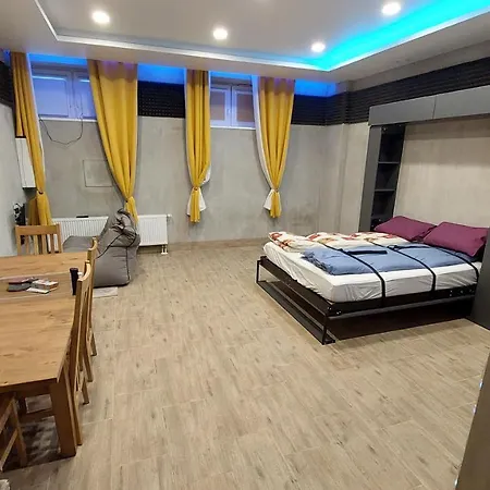 Fun And Chill Patalpu Ir Pirties Nuoma